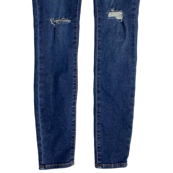 Tilly's RSQ Blue Denim Distressed Jeans Manhattan High Rise Juniors SZ 3 - Picture 6 of 9